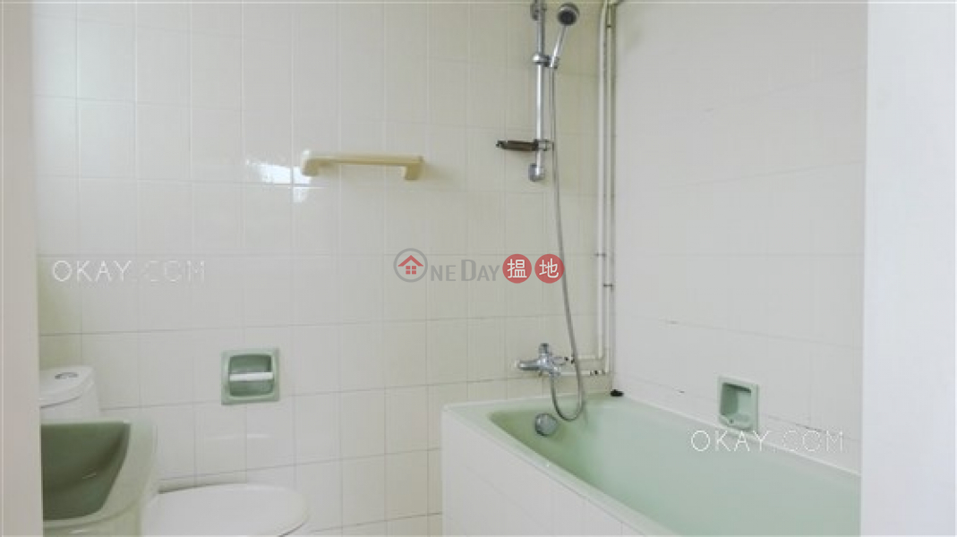 HK$ 48,000/ month | Taoloo Villa Sai Kung | Efficient 3 bedroom with terrace & parking | Rental