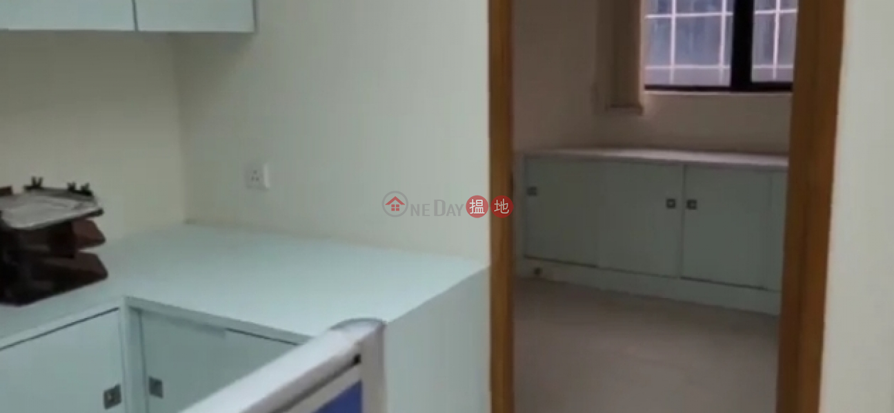 TEL: 98755238 408-412 Jaffe Road | Wan Chai District Hong Kong | Rental, HK$ 22,800/ month