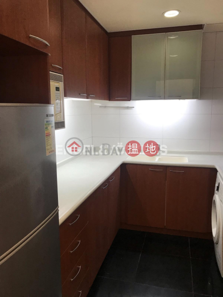 3 Bedroom Family Flat for Sale in Mid Levels West, 2 Park Road | Western District | Hong Kong | Sales HK$ 21.8M