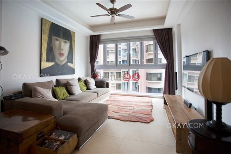 Lovely 3 bedroom on high floor | For Sale | 27-29 Village Terrace | Wan Chai District Hong Kong, Sales HK$ 18.5M