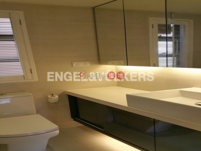 2 Bedroom Flat for Rent in Mid Levels West 56A Conduit Road | Western District | Hong Kong, Rental HK$ 33,000/ month