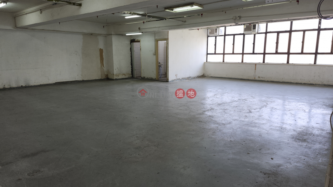 Property Search Hong Kong | OneDay | Industrial Rental Listings, Suitable for warehouse + office building, can be equipped with additional parking spaces.