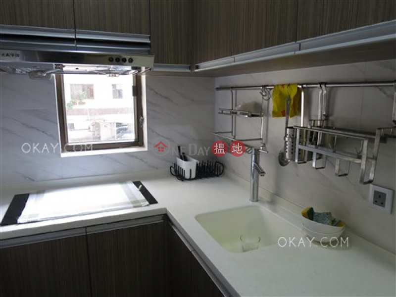 Efficient 3 bedroom in Mid-levels West | For Sale 67-69 Lyttelton Road | Western District | Hong Kong | Sales | HK$ 16M