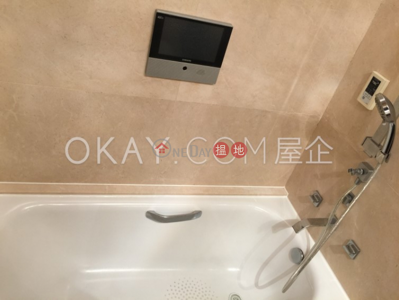 Elegant 3 bedroom with balcony | Rental, York Place York Place Rental Listings | Wan Chai District (OKAY-R70026)