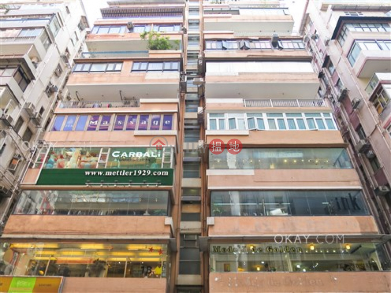 Unique 3 bedroom with balcony | Rental, Hyde Park Mansion 海德大廈 Rental Listings | Wan Chai District (OKAY-R287673)