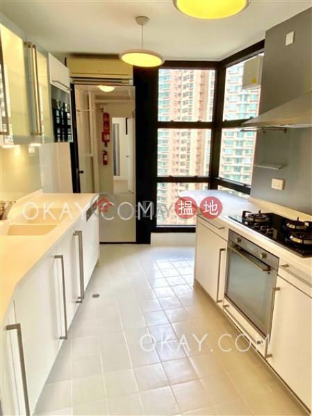 Property Search Hong Kong | OneDay | Residential Rental Listings Exquisite 2 bed on high floor with harbour views | Rental