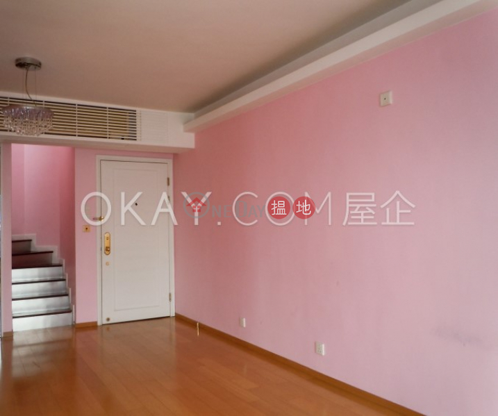 Property Search Hong Kong | OneDay | Residential Sales Listings, Luxurious 2 bed on high floor with sea views & rooftop | For Sale