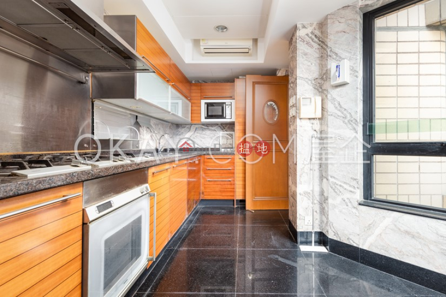 Rare 3 bedroom with parking | Rental, The Leighton Hill Block 1 禮頓山1座 Rental Listings | Wan Chai District (OKAY-R34988)