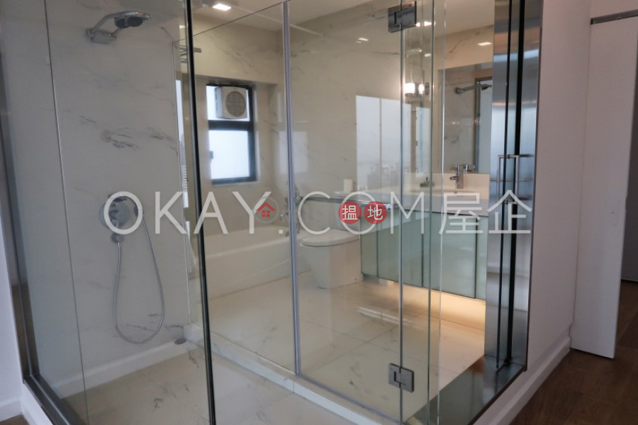 Stylish 4 bedroom on high floor with rooftop & terrace | For Sale, 10 Robinson Road | Western District Hong Kong Sales | HK$ 70M