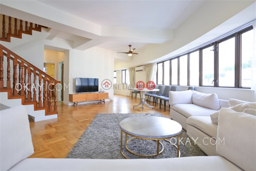 Beautiful penthouse with terrace & parking | Rental | Bamboo Grove 竹林苑 Rental Listings