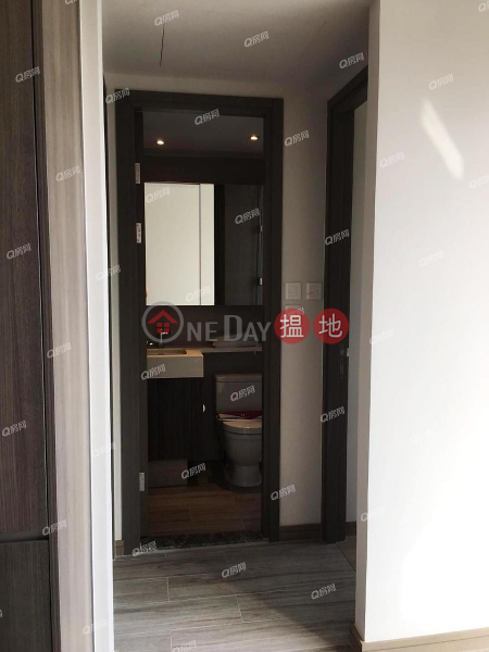 HK$ 21,000/ month, Park One, Cheung Sha Wan Park One | 2 bedroom High Floor Flat for Rent