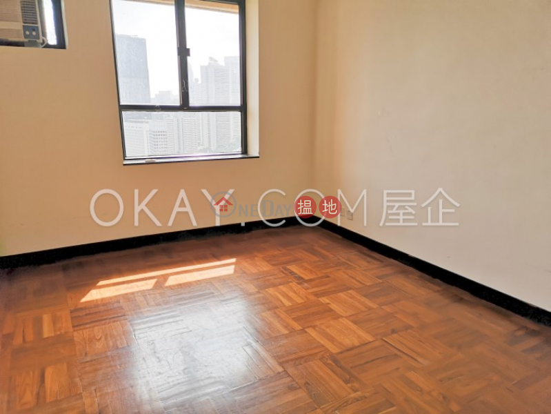 Unique 4 bedroom with parking | Rental, Villa Elegance 雅慧園 Rental Listings | Central District (OKAY-R184757)