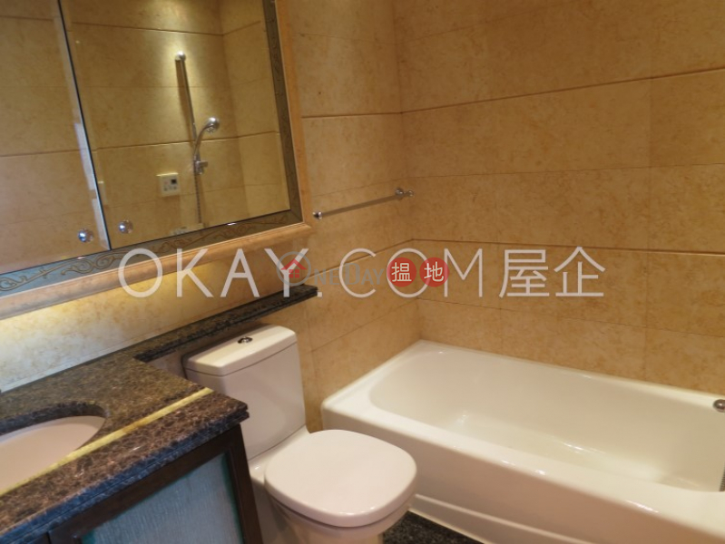 Beautiful 3 bedroom in Kowloon Station | For Sale, 1 Austin Road West | Yau Tsim Mong | Hong Kong Sales | HK$ 36M
