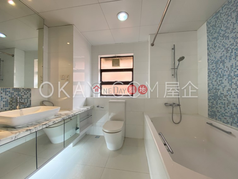 HK$ 150,000/ month | Orient Crest, Central District Gorgeous house with terrace | Rental