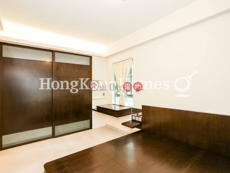 HK$ 34,000/ 月高雲臺-西區-高雲臺三房兩廳單位出租