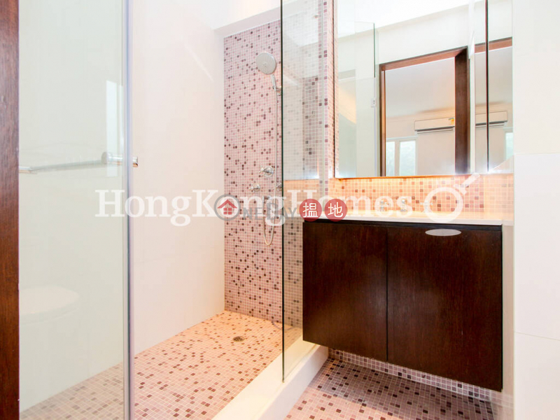 2 Bedroom Unit for Rent at 26 Magazine Gap Road 26 Magazine Gap Road | Central District Hong Kong | Rental HK$ 110,000/ month