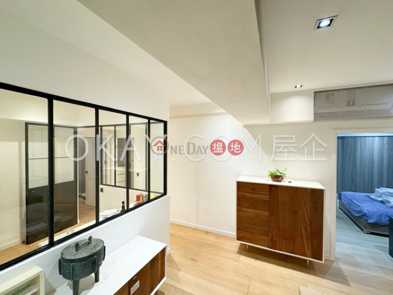 HK$ 38M Yu Hing Mansion, Western District Luxurious 3 bedroom with terrace | For Sale