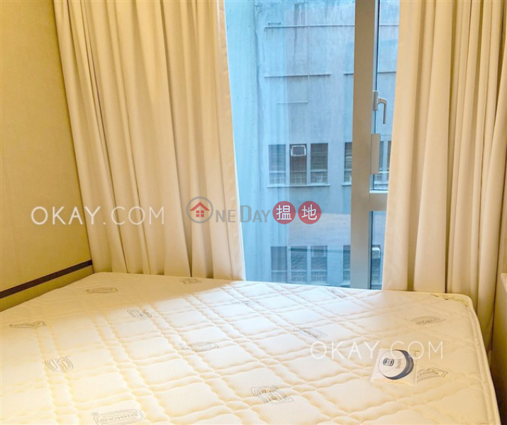 HK$ 28,400/ month | On Fung Building, Western District, Intimate 1 bedroom with balcony | Rental