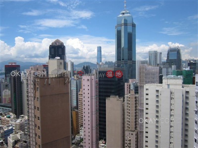 1房1廁,極高層,星級會所,露台《瑧環出租單位》38堅道 | 西區-香港|出租|HK$ 45,000/ 月