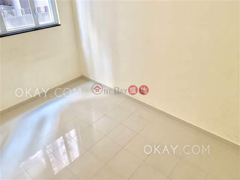 HK$ 28,500/ month | Bonanza Court | Western District | Lovely 3 bedroom in Mid-levels West | Rental