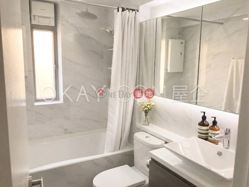 Block 45-48 Baguio Villa, Middle Residential, Rental Listings, HK$ 46,000/ month