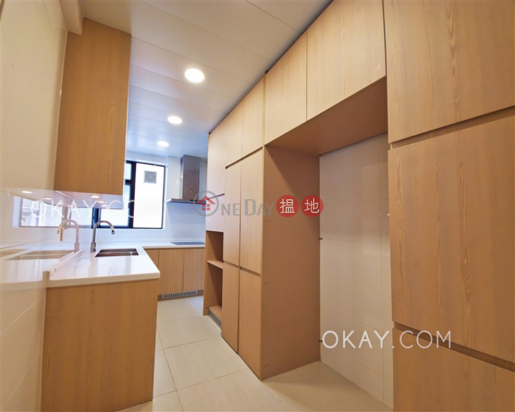 HK$ 38,000/ month, Elegant Terrace Tower 1 Western District Popular 3 bedroom on high floor with parking | Rental