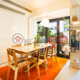 Unique 1 bedroom with terrace | Rental, Mountain View Court 峰景大廈 | Western District (OKAY-R15060)_0