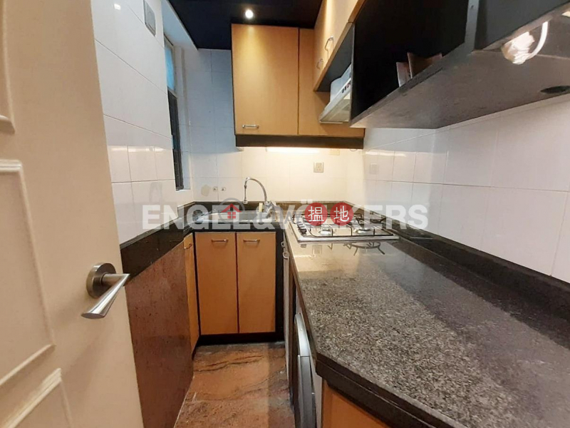 HK$ 18,000/ month, Fairview Height Western District 2 Bedroom Flat for Rent in Mid Levels West