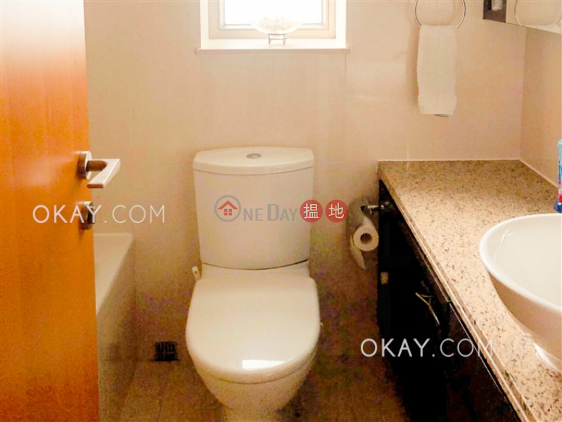 Lovely 2 bedroom on high floor with balcony | Rental | The Zenith Phase 1, Block 2 尚翹峰1期2座 Rental Listings