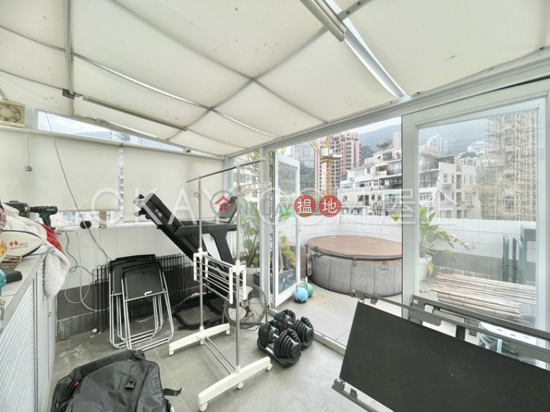 HK$ 11.5M Kam Kwong Mansion | Wan Chai District, Nicely kept 1 bedroom on high floor with rooftop | For Sale