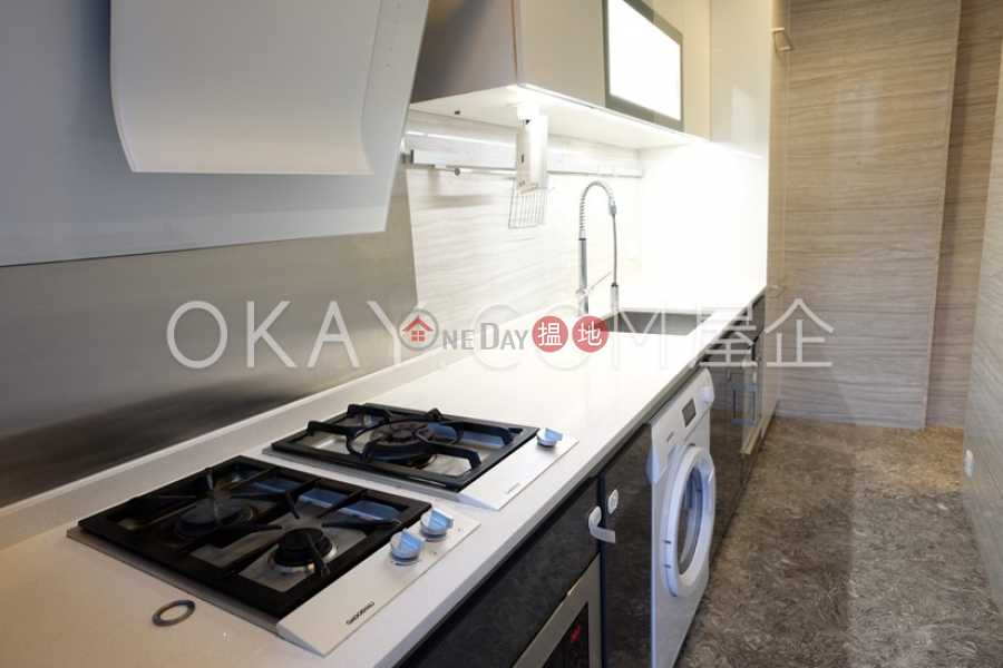 Stylish 3 bedroom with balcony | For Sale | Upton 維港峰 Sales Listings