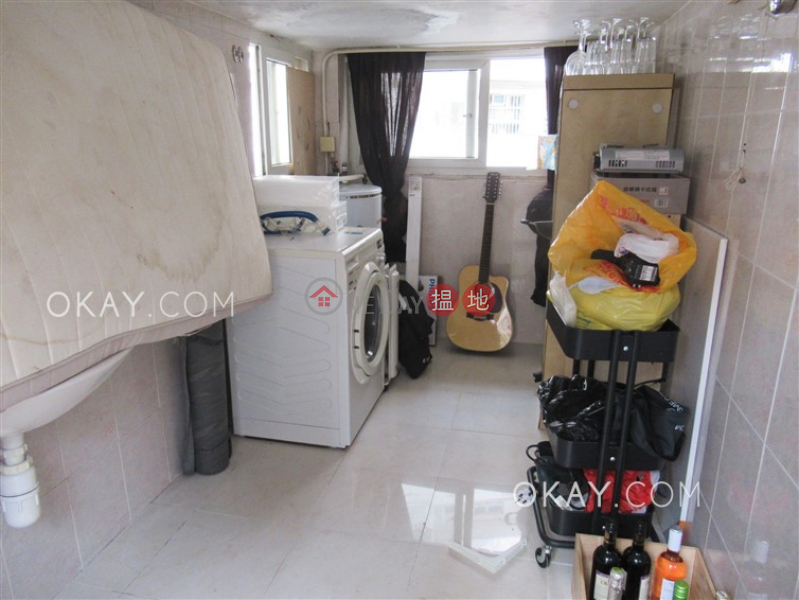 HK$ 23,000/ month, 5-7 Sing Woo Road, Wan Chai District, Tasteful 2 bedroom on high floor with rooftop | Rental