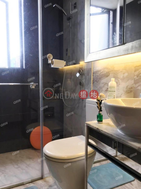 Centre Point | 3 bedroom High Floor Flat for Rent | Centre Point 尚賢居 _0