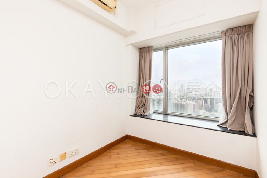 HK$ 23M, Sorrento Phase 1 Block 3 Yau Tsim Mong, Nicely kept 3 bed on high floor with harbour views | For Sale