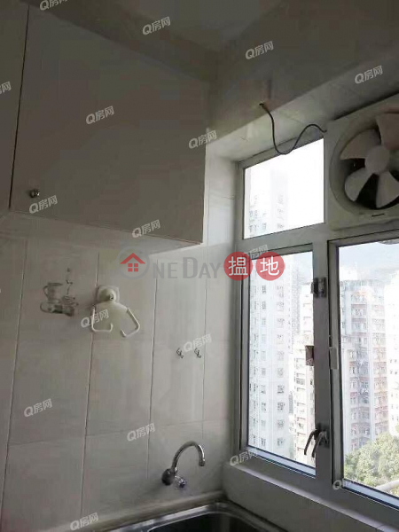 Ngan Fung Building | 2 bedroom Mid Floor Flat for Rent, 94-98 Aberdeen Main Road | Southern District Hong Kong, Rental | HK$ 14,500/ month