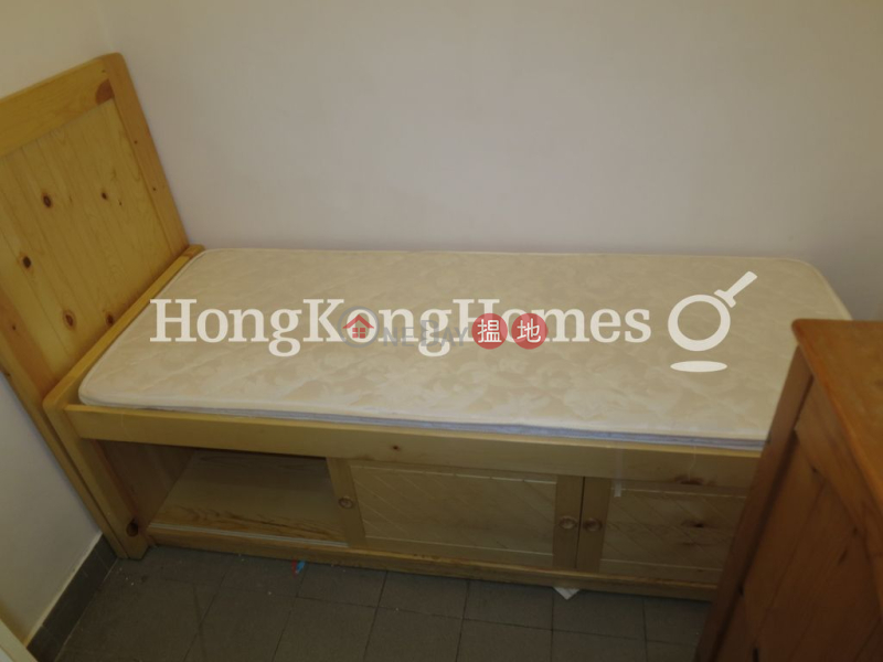 Property Search Hong Kong | OneDay | Residential Rental Listings | 3 Bedroom Family Unit for Rent at Hillsborough Court