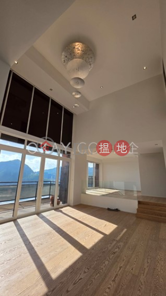 Stylish 3 bedroom with balcony & parking | For Sale | The Somerset 怡峰 Sales Listings