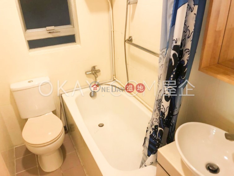 Property Search Hong Kong | OneDay | Residential | Rental Listings | Nicely kept 2 bedroom with balcony | Rental