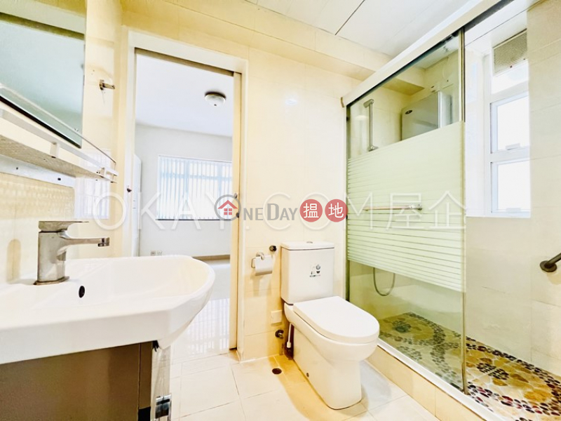 Block 45-48 Baguio Villa | Low | Residential | Rental Listings HK$ 33,000/ month