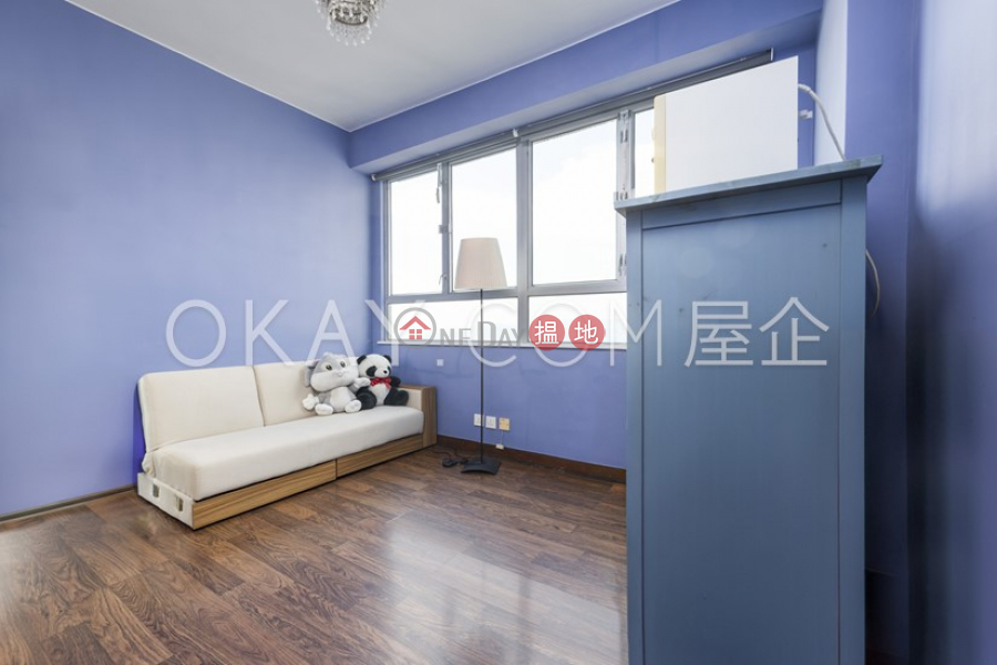 Popular 3 bedroom on high floor | For Sale | Skyview Cliff 華庭閣 Sales Listings