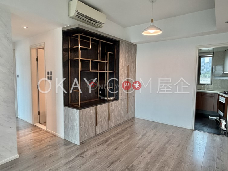 HK$ 40,000/ 月君頤峰6座-油尖旺-2房2廁,露台君頤峰6座出租單位