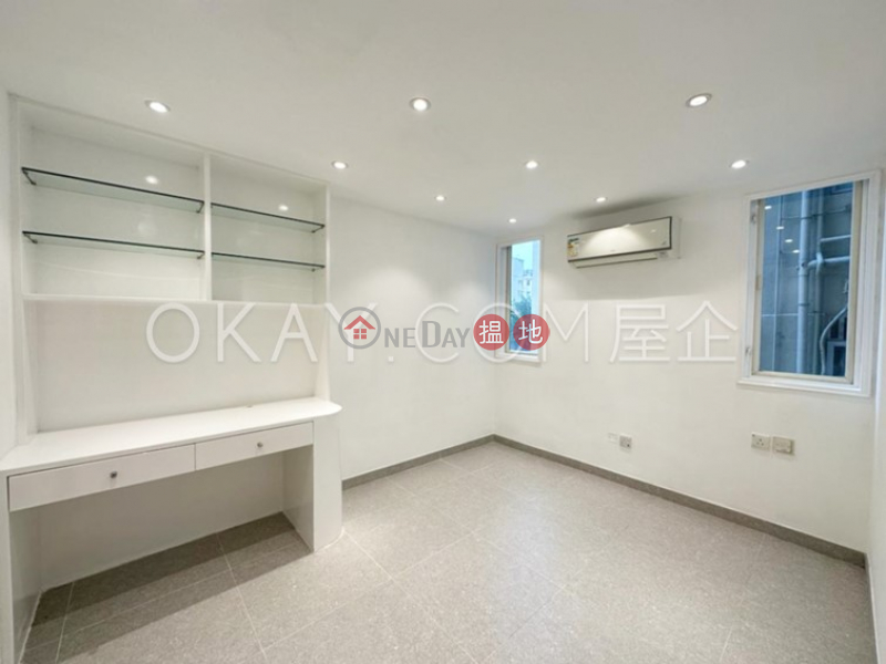 Efficient 3 bedroom with terrace & parking | Rental | Wing Hong Mansion 永康大廈 Rental Listings