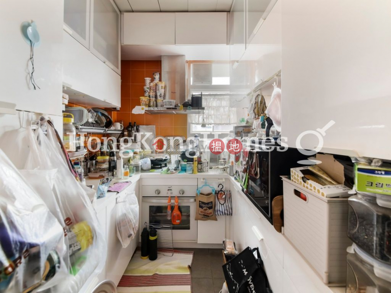 HK$ 10M | Silver Court Western District | 3 Bedroom Family Unit at Silver Court | For Sale
