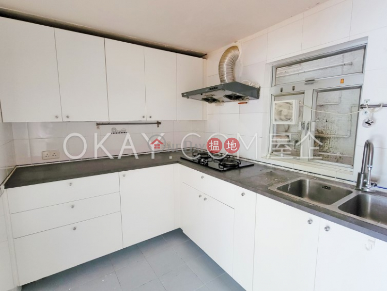 HK$ 49,000/ month House A22 Phase 5 Marina Cove | Sai Kung Tasteful house with sea views, rooftop & terrace | Rental