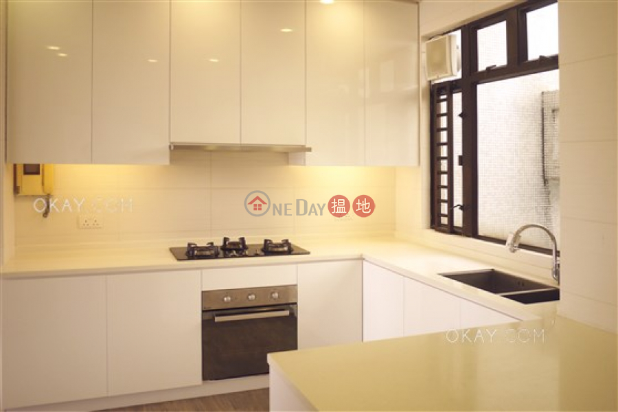 HK$ 100,000/ month, 46 Tai Tam Road, Southern District | Stylish penthouse with sea views, rooftop | Rental