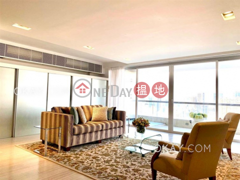 Efficient 3 bedroom with parking | For Sale | Evergreen Villa 松柏新邨 _0