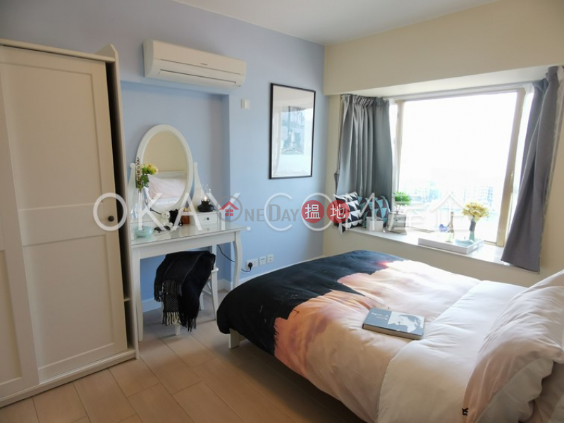 Luxurious 3 bed on high floor with sea views & balcony | Rental | Hong Kong Gold Coast Block 21 香港黃金海岸 21座 Rental Listings
