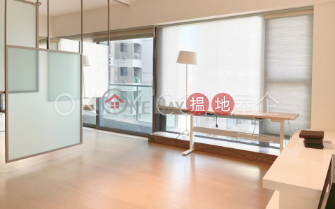 Luxurious 2 bedroom with balcony | For Sale | Azura 蔚然 _0