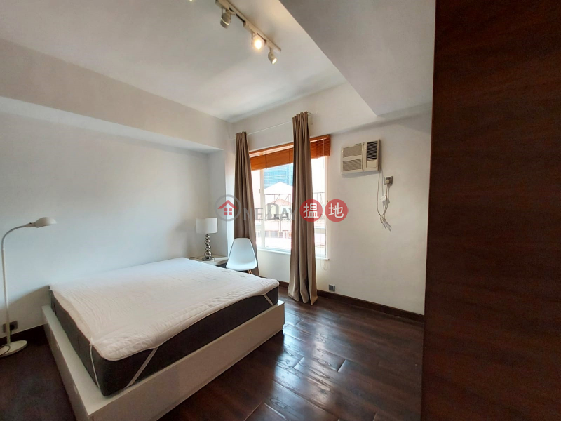 **Move-In-Condition** Western Style with Nice Deco, close to the Central Escalator, just a few mins to Central 55 Elgin Street | Central District, Hong Kong Rental, HK$ 30,000/ month