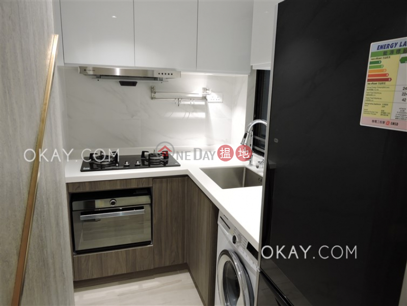 HK$ 25,000/ month | Vantage Park Western District, Intimate 1 bedroom in Mid-levels West | Rental
